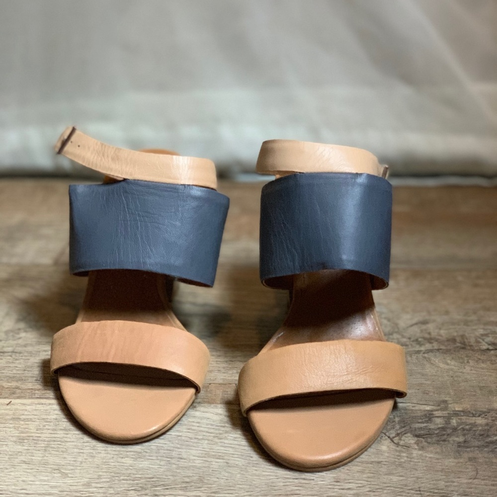 Levity block heal sandals